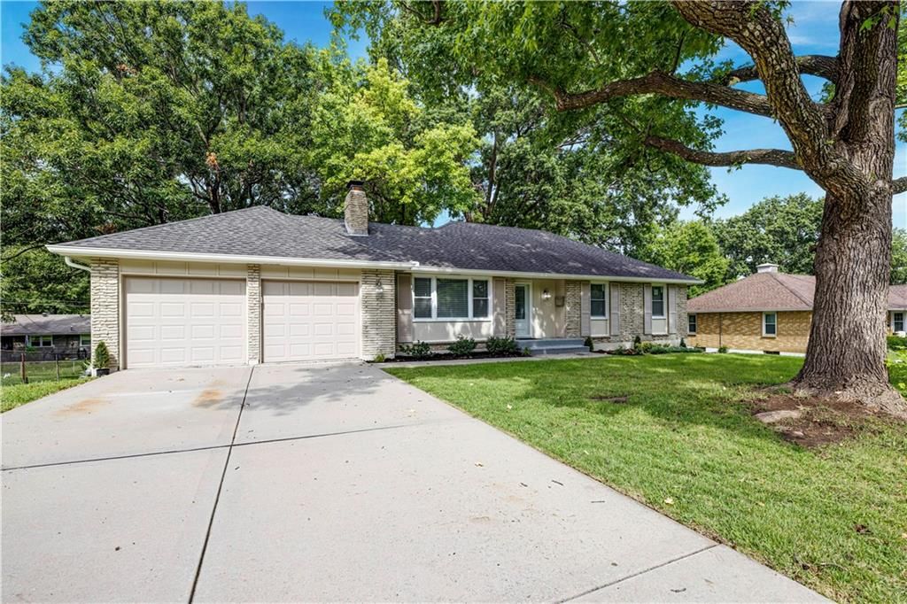 7404 Willow Avenue, Raytown, MO 64133