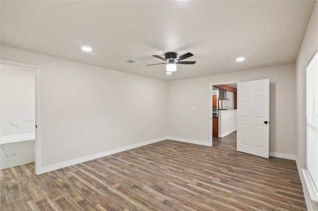 1622 Hollow Hook Road, Houston, TX 77080