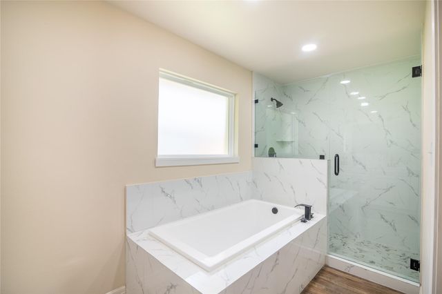 1622 Hollow Hook Road, Houston, TX 77080
