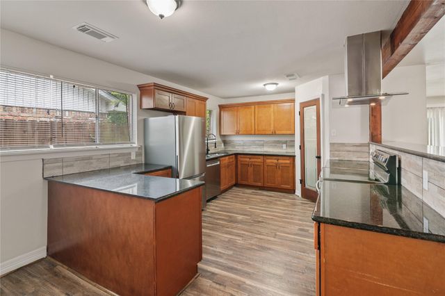 1622 Hollow Hook Road, Houston, TX 77080