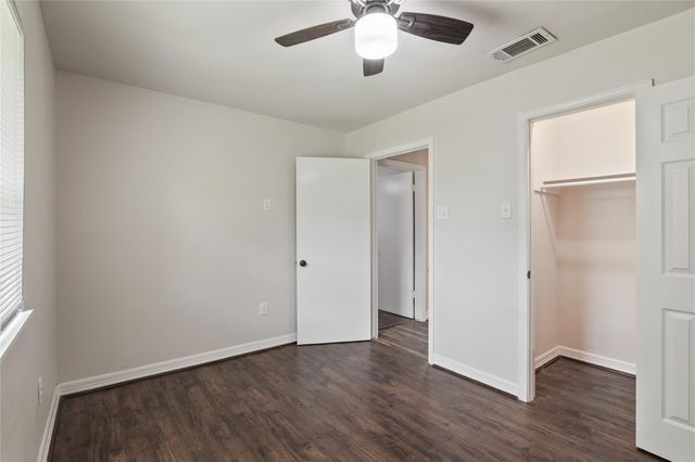 1622 Hollow Hook Road, Houston, TX 77080