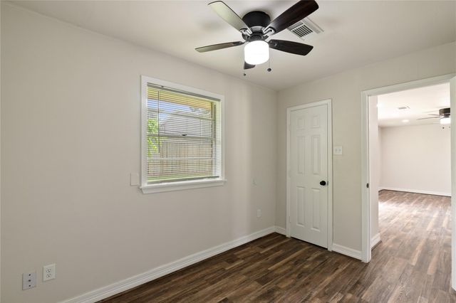 1622 Hollow Hook Road, Houston, TX 77080