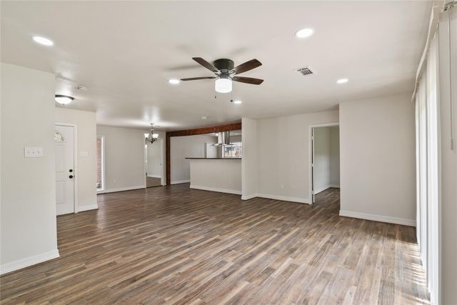 1622 Hollow Hook Road, Houston, TX 77080