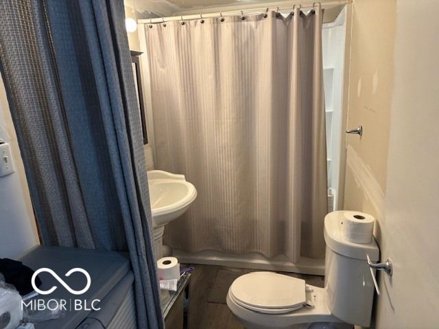 3236 S Emerson Avenue, Beech Grove, IN 46107