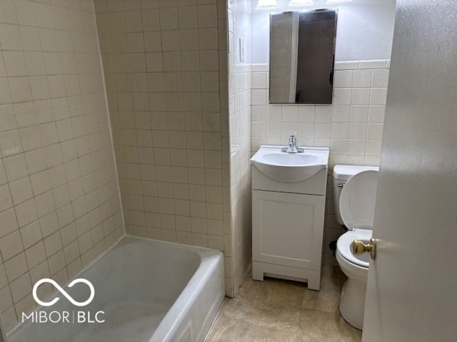 3236 S Emerson Avenue, Beech Grove, IN 46107