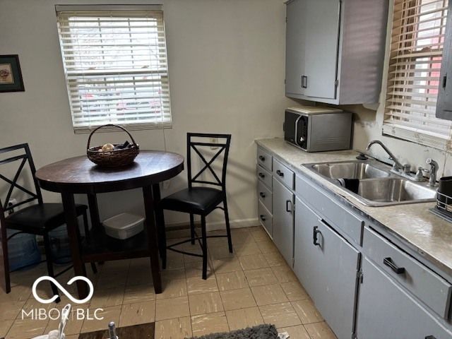 3236 S Emerson Avenue, Beech Grove, IN 46107