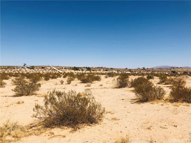 2 Kachina Drive, 29 Palms, CA 92277