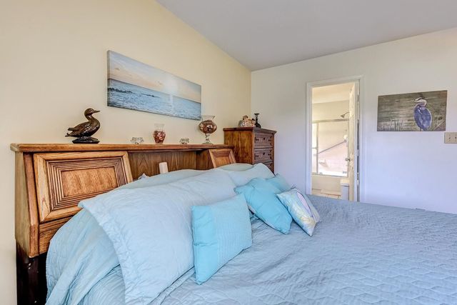 1403 Snowy Egret Dr., Murrells Inlet, SC 29576