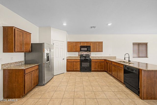 7134 N 127TH Drive, Glendale, AZ 85307