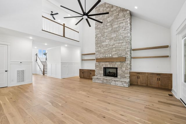 1501 Martha Washington Way, Murfreesboro, TN 37130