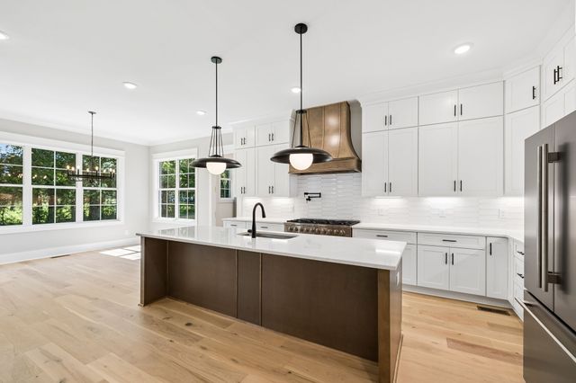 1501 Martha Washington Way, Murfreesboro, TN 37130