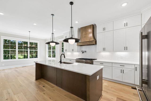 1501 Martha Washington Way, Murfreesboro, TN 37130