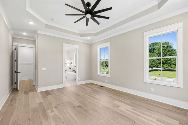 1501 Martha Washington Way, Murfreesboro, TN 37130
