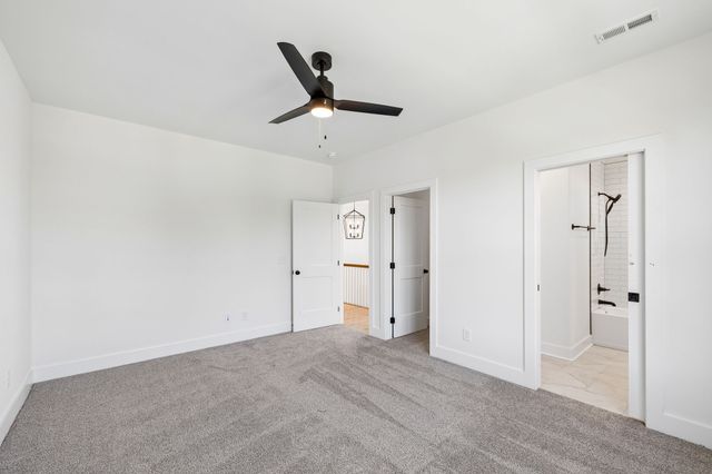 1501 Martha Washington Way, Murfreesboro, TN 37130