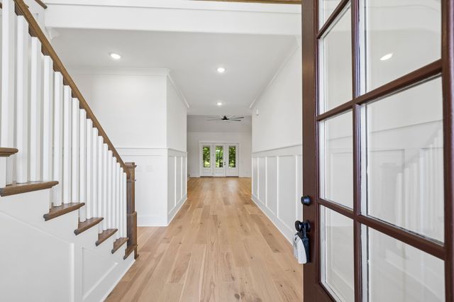 1501 Martha Washington Way, Murfreesboro, TN 37130