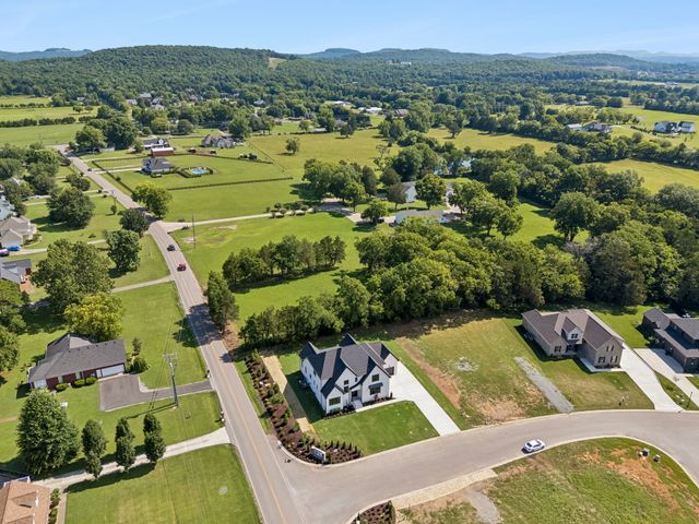 1501 Martha Washington Way, Murfreesboro, TN 37130