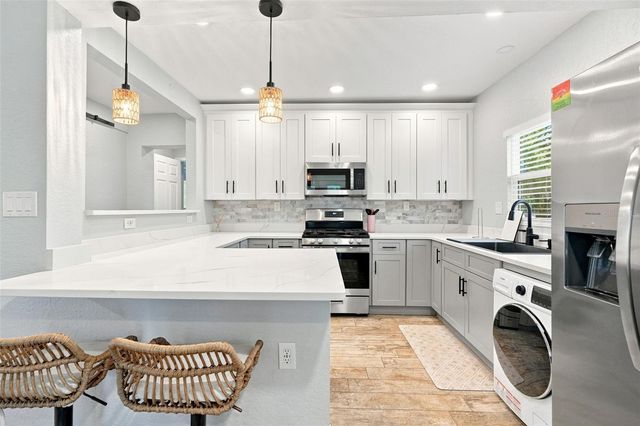 5421 GAY STREET, Weeki Wachee, FL 34607