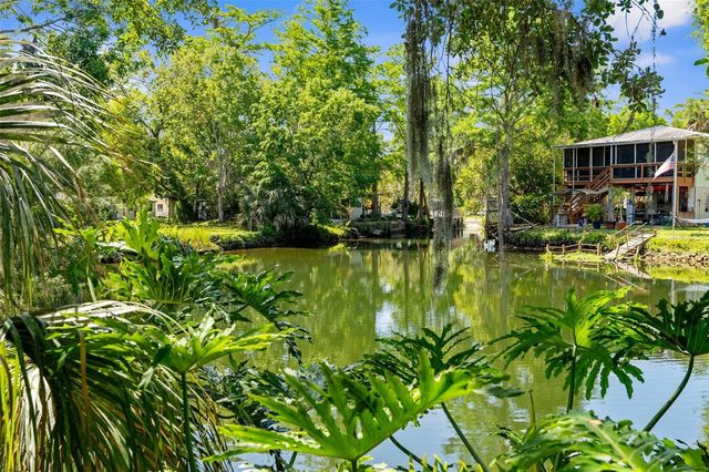 5421 GAY STREET, Weeki Wachee, FL 34607