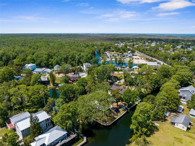 5421 GAY STREET, Weeki Wachee, FL 34607