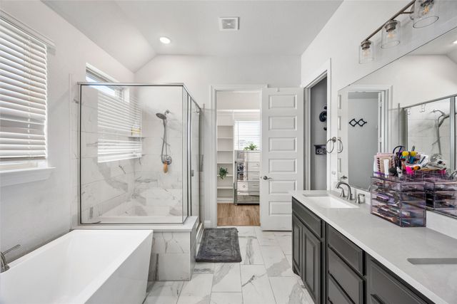 2628 Flycatcher Road, Fort Worth, TX 76118