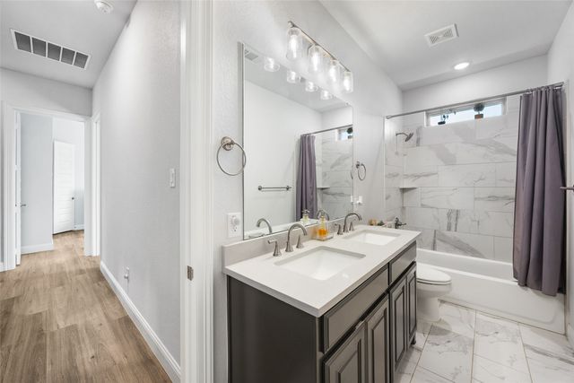 2628 Flycatcher Road, Fort Worth, TX 76118