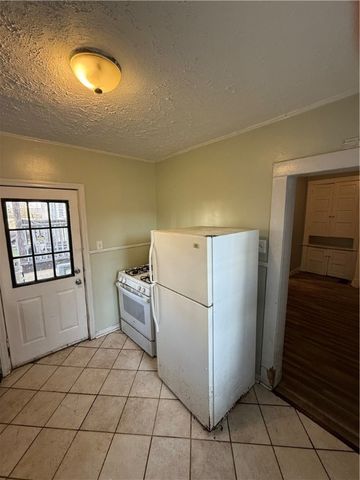 105 Locust Street, New Kensington, PA 15068