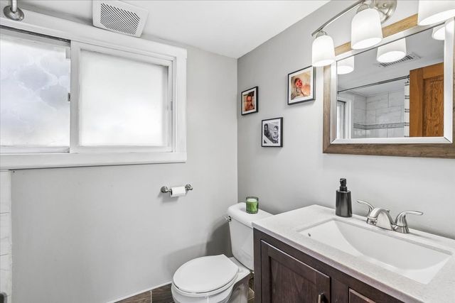 585 Killarney Pass Circle, Mundelein, IL 60060
