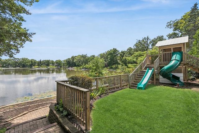 585 Killarney Pass Circle, Mundelein, IL 60060