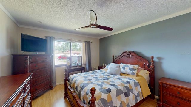 6960 PINECREST LANE N, Pinellas Park, FL 33781