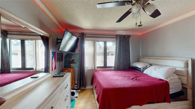 6960 PINECREST LANE N, Pinellas Park, FL 33781