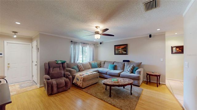 6960 PINECREST LANE N, Pinellas Park, FL 33781