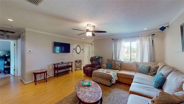 6960 PINECREST LANE N, Pinellas Park, FL 33781