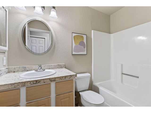9380 Sw 146TH Ter M2, Beaverton, OR 97007