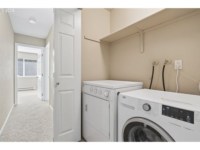 9380 Sw 146TH Ter M2, Beaverton, OR 97007