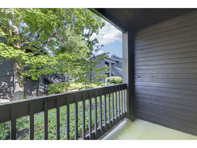 9380 Sw 146TH Ter M2, Beaverton, OR 97007