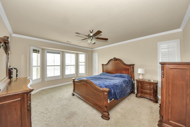 6619 Brady Springs Lane, Sugar Land, TX 77479