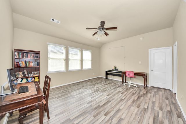 6619 Brady Springs Lane, Sugar Land, TX 77479