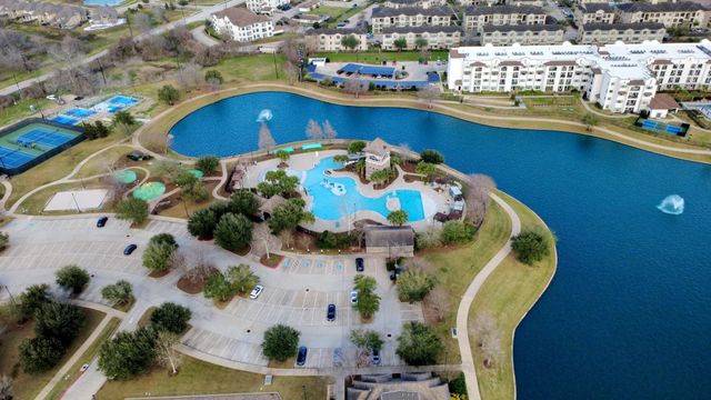 6619 Brady Springs Lane, Sugar Land, TX 77479