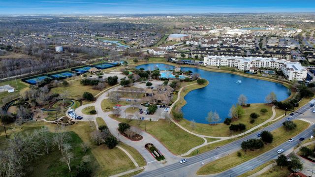 6619 Brady Springs Lane, Sugar Land, TX 77479