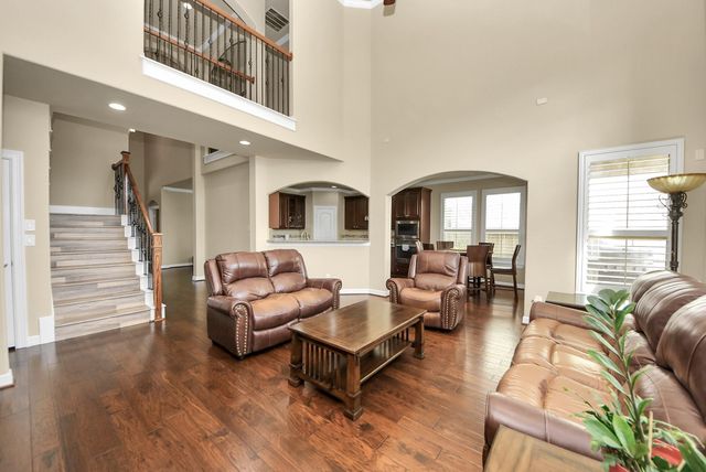 6619 Brady Springs Lane, Sugar Land, TX 77479