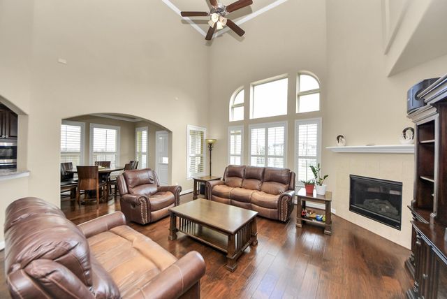 6619 Brady Springs Lane, Sugar Land, TX 77479