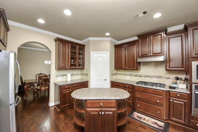 6619 Brady Springs Lane, Sugar Land, TX 77479