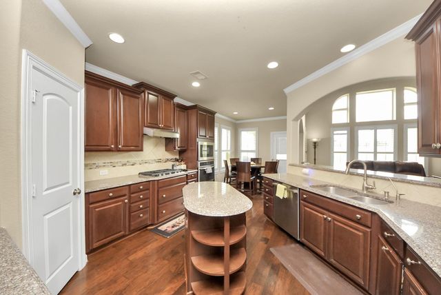 6619 Brady Springs Lane, Sugar Land, TX 77479