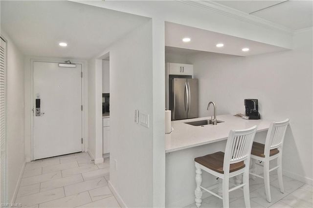 1501 Middle Gulf DR 105F, Sanibel, FL 33957
