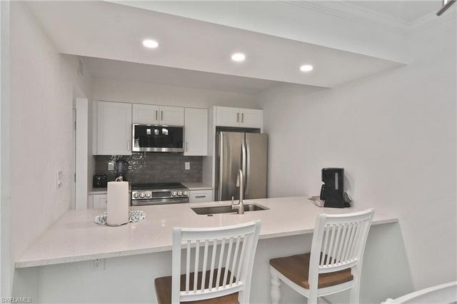 1501 Middle Gulf DR 105F, Sanibel, FL 33957