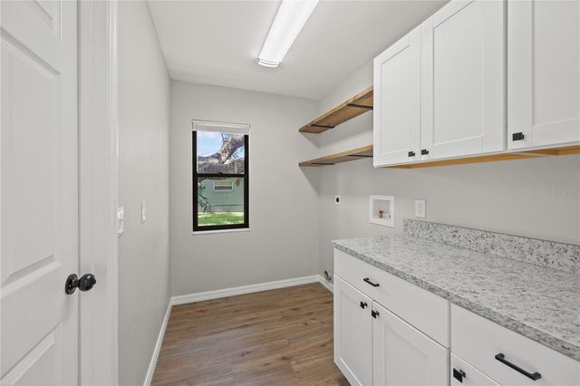 2457 S SUMMERWOOD POINT, Inverness, FL 34450