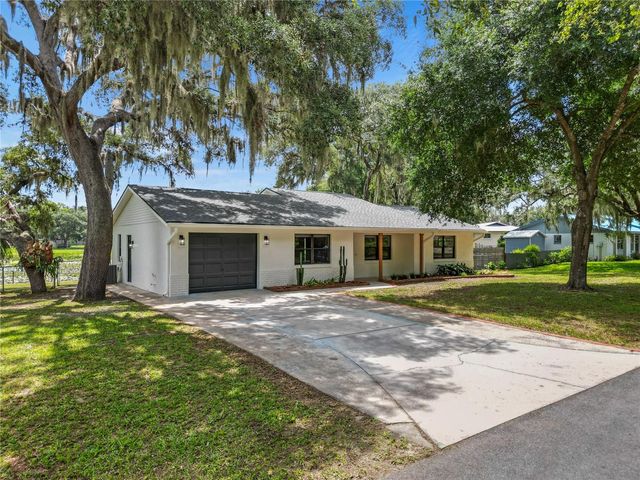 2457 S SUMMERWOOD POINT, Inverness, FL 34450