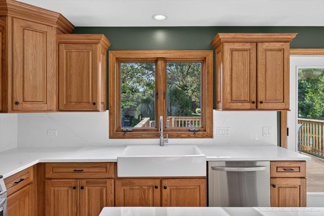 5N672 Jens Jensen Lane, St. Charles, IL 60175