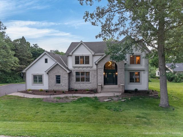 5N672 Jens Jensen Lane, St. Charles, IL 60175