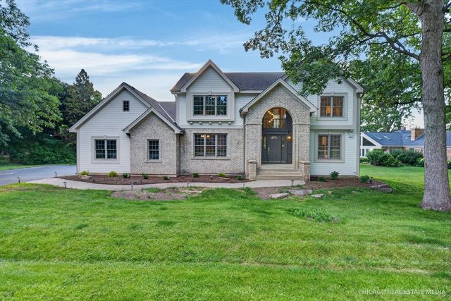 5N672 Jens Jensen Lane, St. Charles, IL 60175